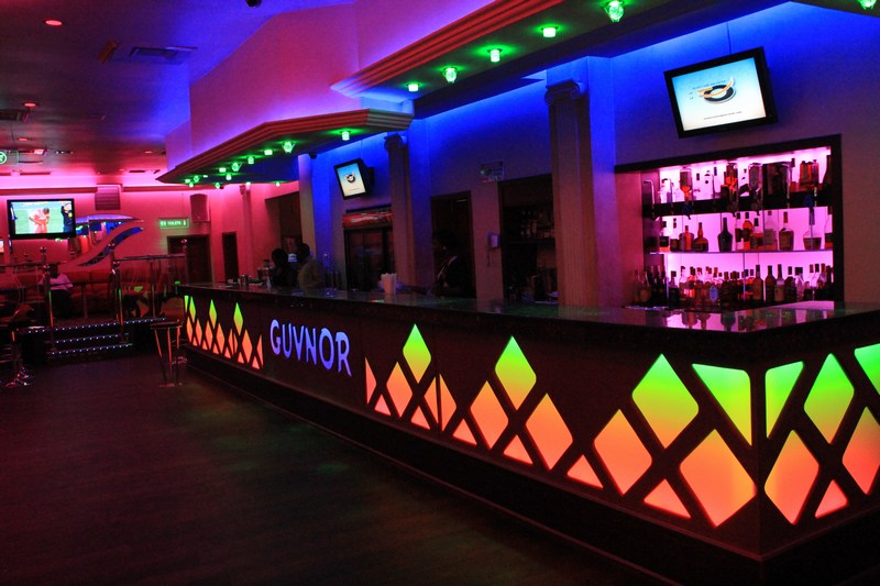 Exploring the Vibrant Nightlife of Kampala: Top Nightclubs and Bars with Live Bands